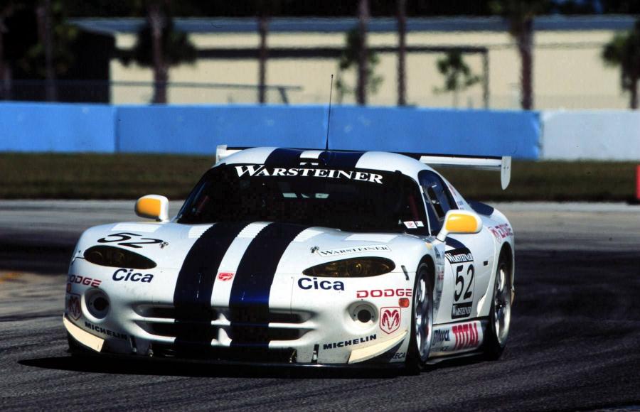  Dodge Viper GTS-R 1998 года  (фото 21 из 35)